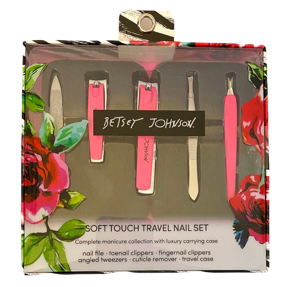 Betsey Johnson 6 Piece Soft Touch Travel Mani Set